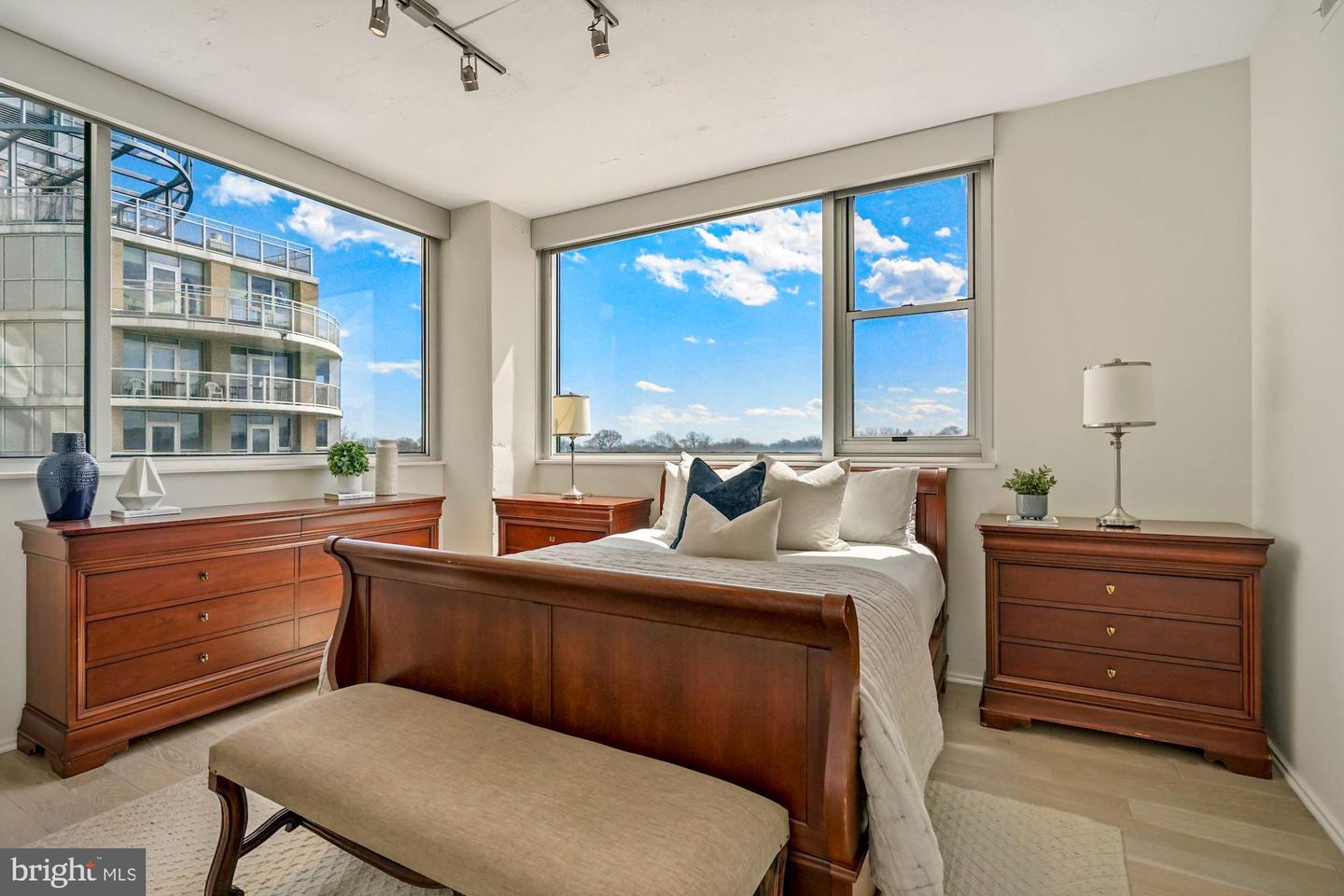 3409 Wilson BOULEVARD Unit: 509