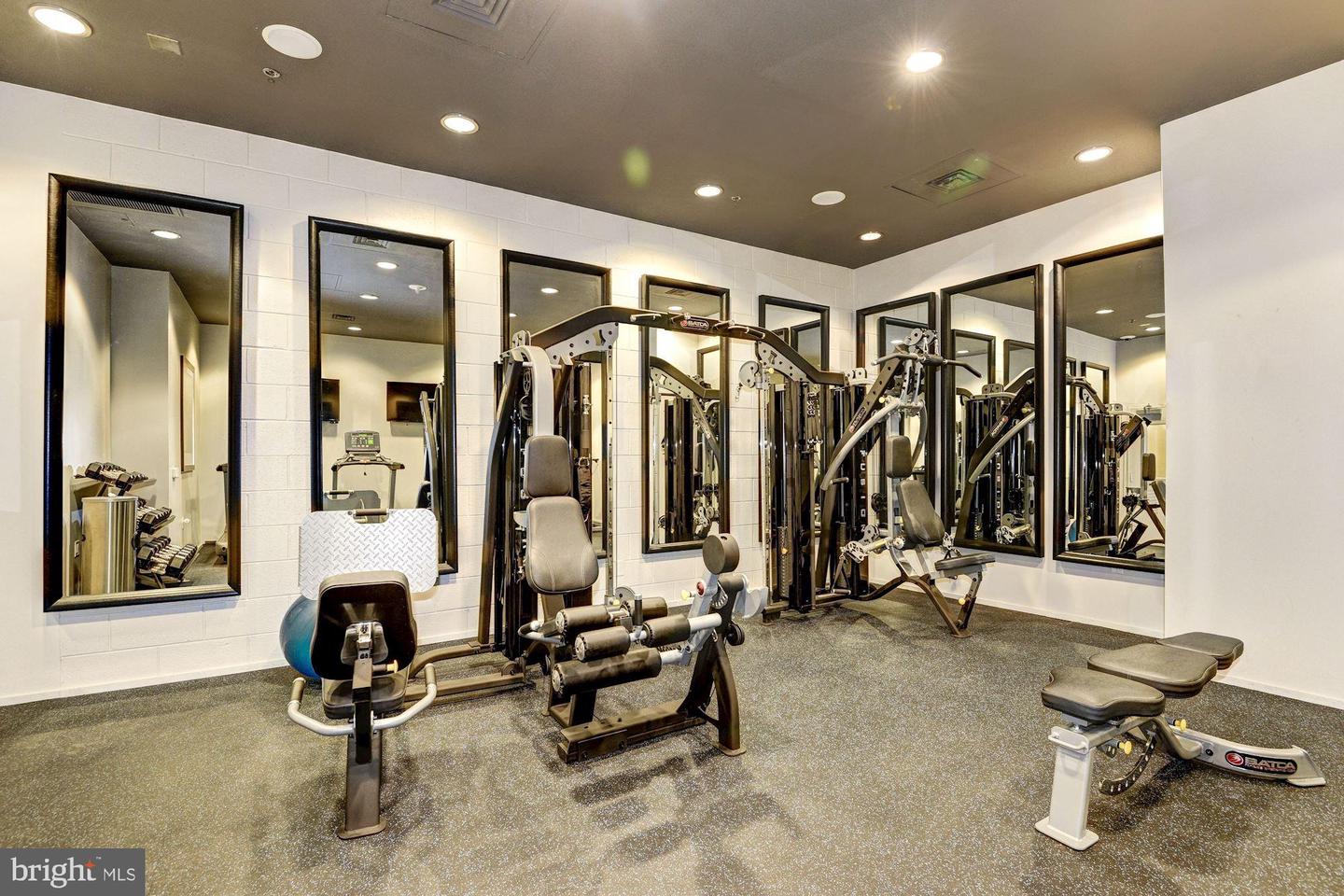 3409 Wilson BOULEVARD Unit: 509