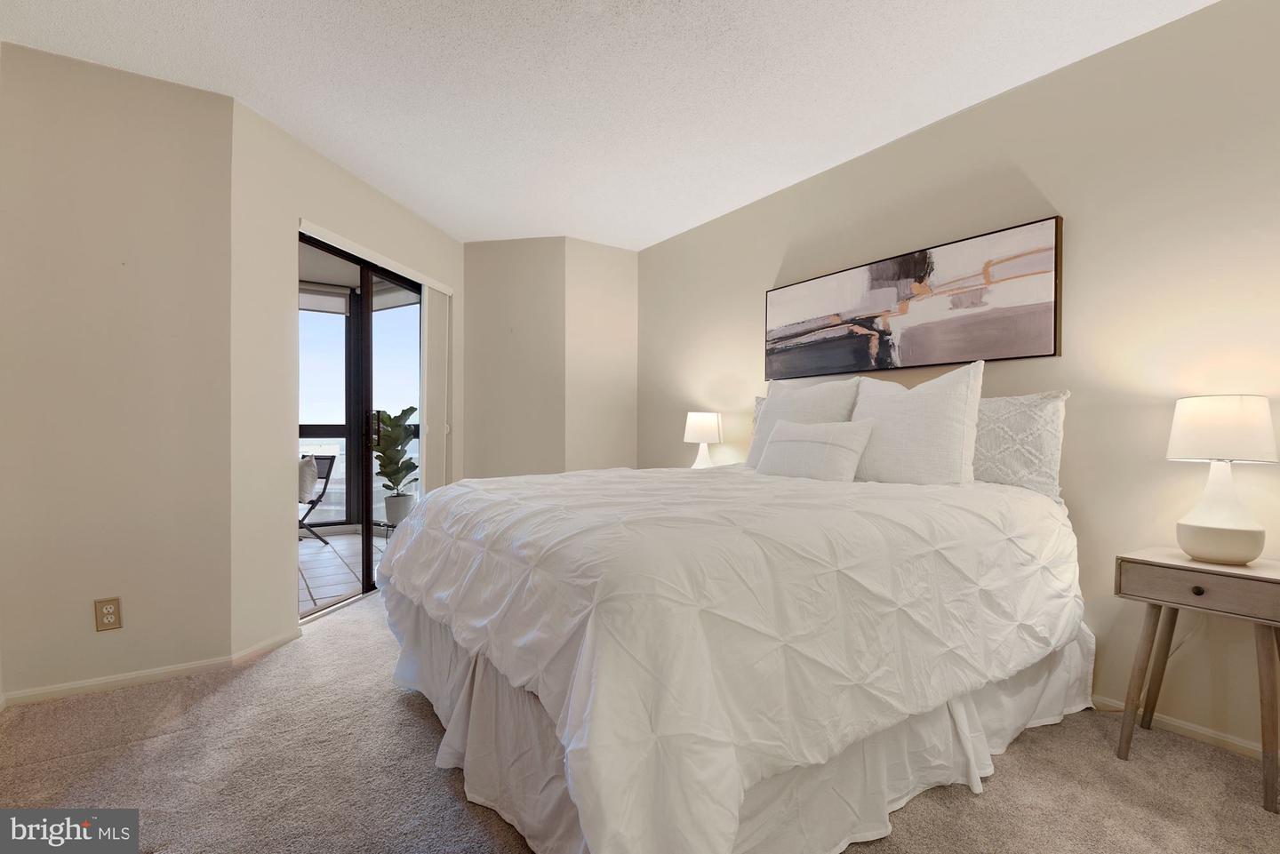 900 N Stafford STREET Unit: 1509