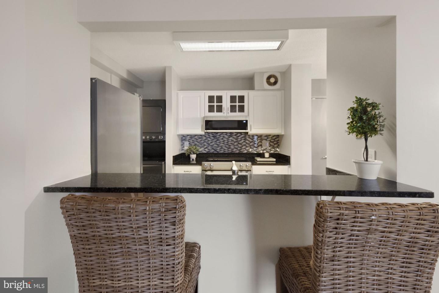 900 N Stafford STREET Unit: 1509