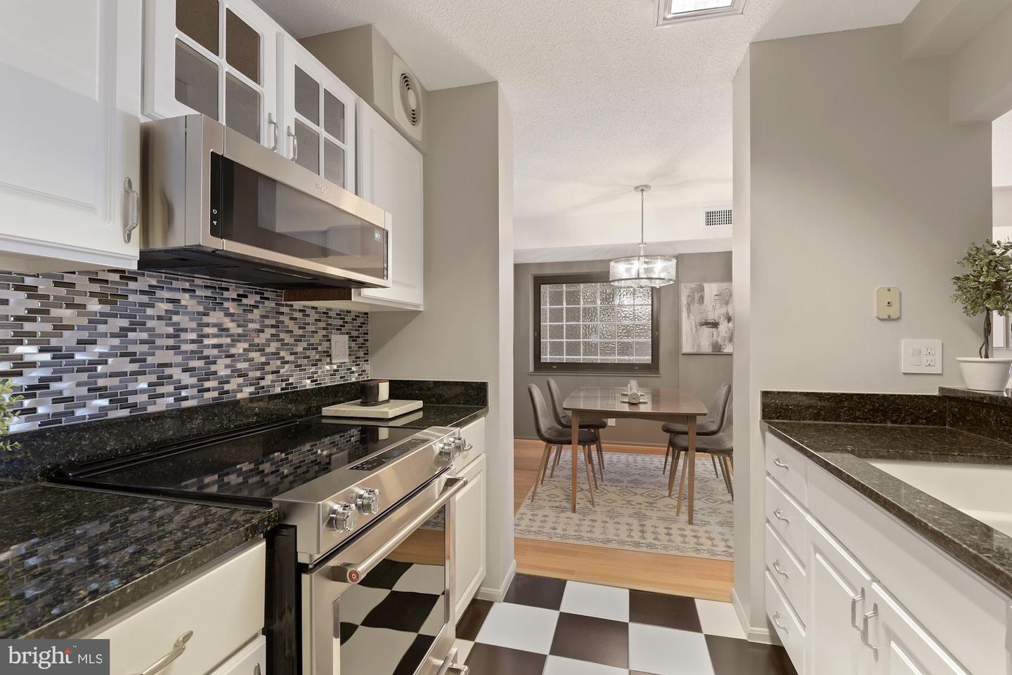 900 N Stafford STREET Unit: 1509