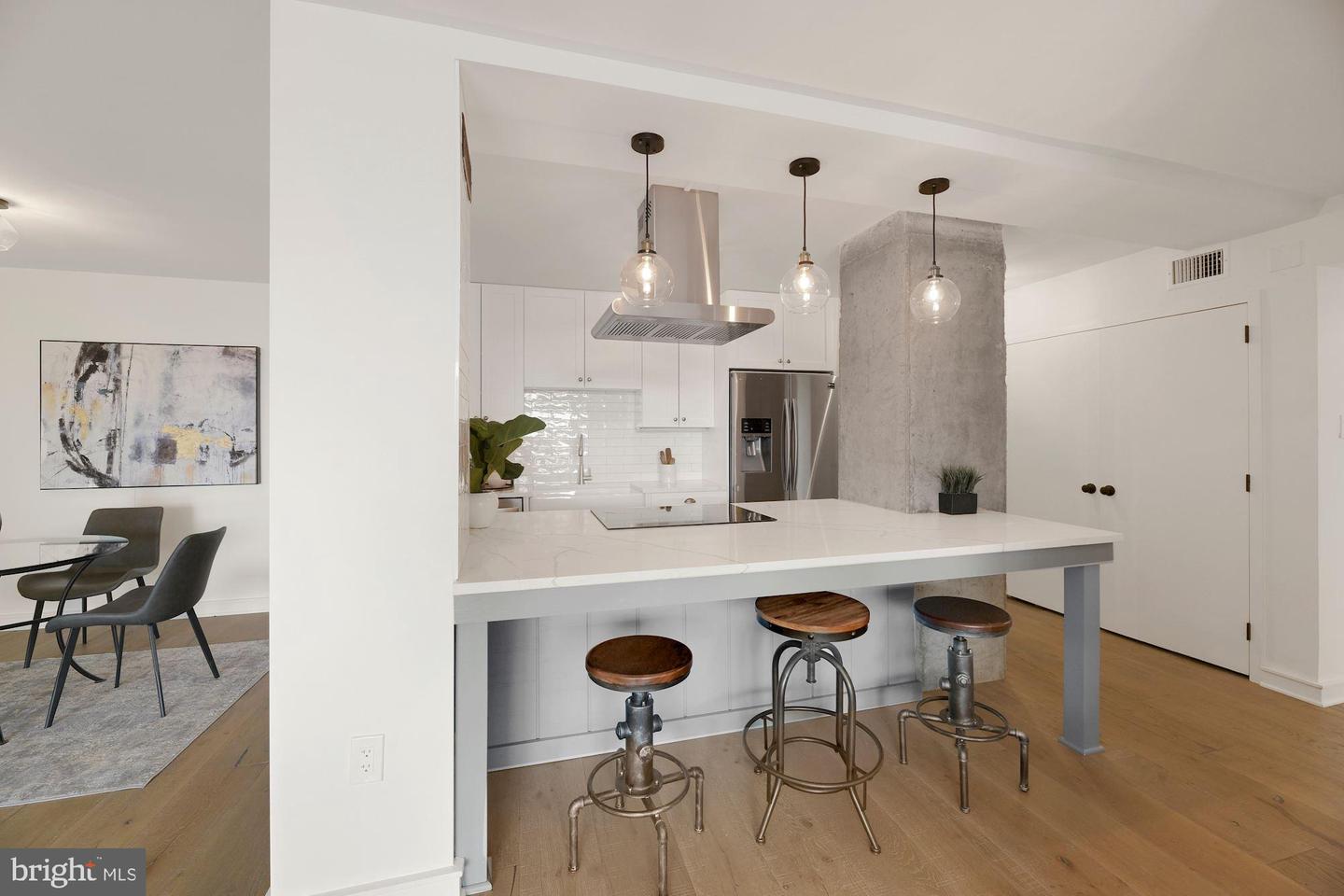 3800 Fairfax DRIVE Unit: 311