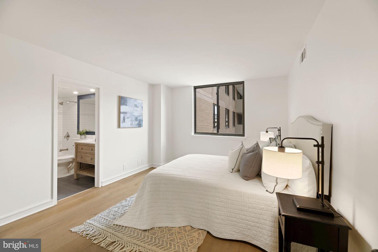 3800 Fairfax DRIVE Unit: 311