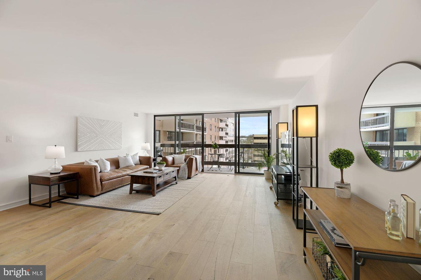 3800 Fairfax DRIVE Unit: 311