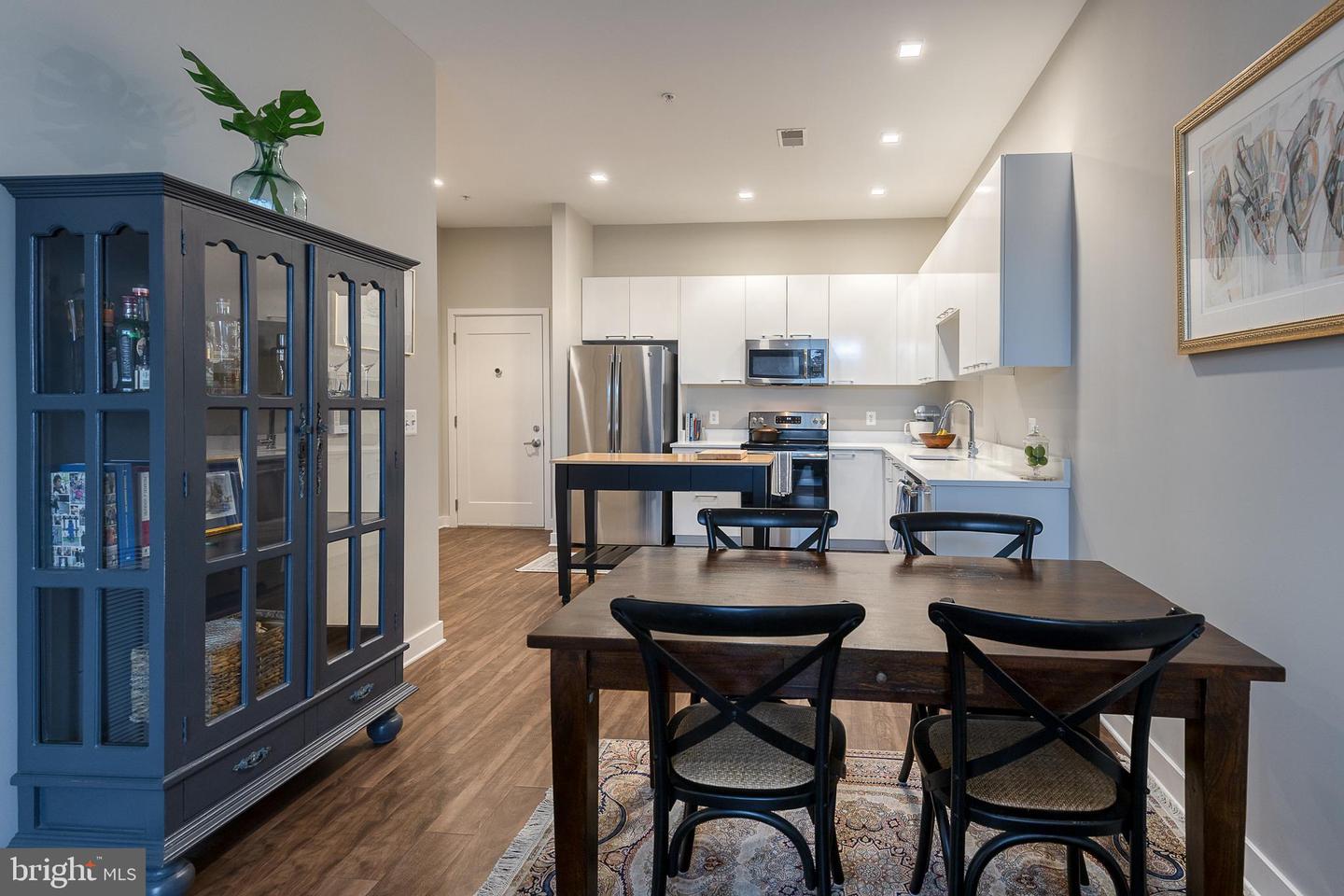 989 S Buchanan STREET Unit: 424