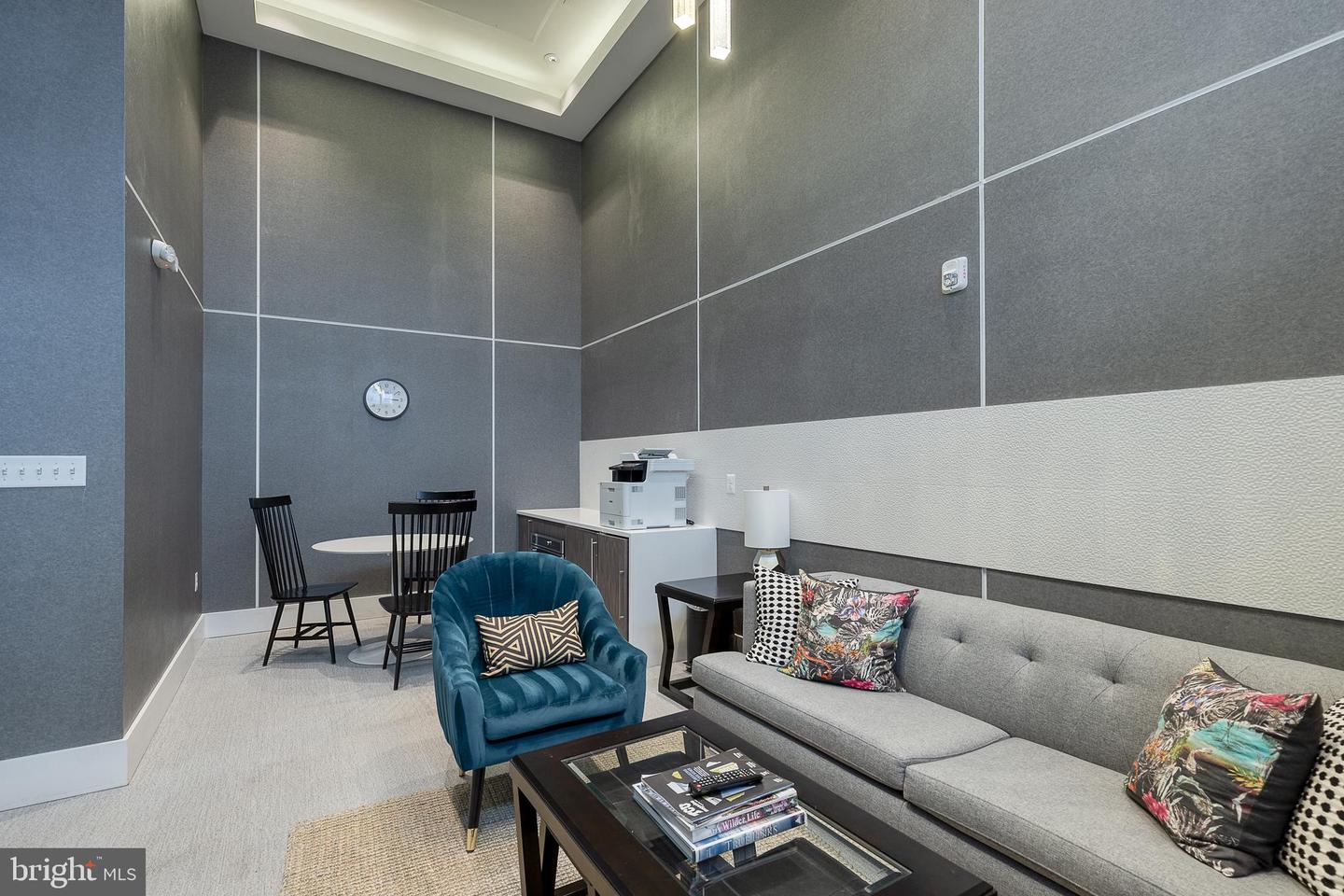 989 S Buchanan STREET Unit: 424