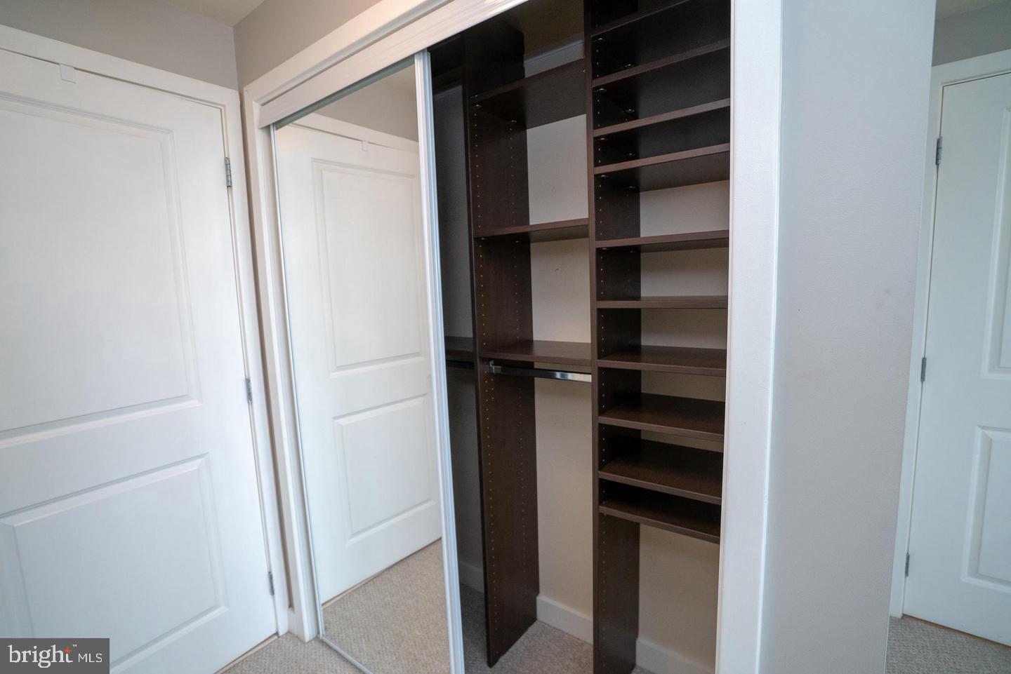 888 N Quincy STREET Unit: 1705