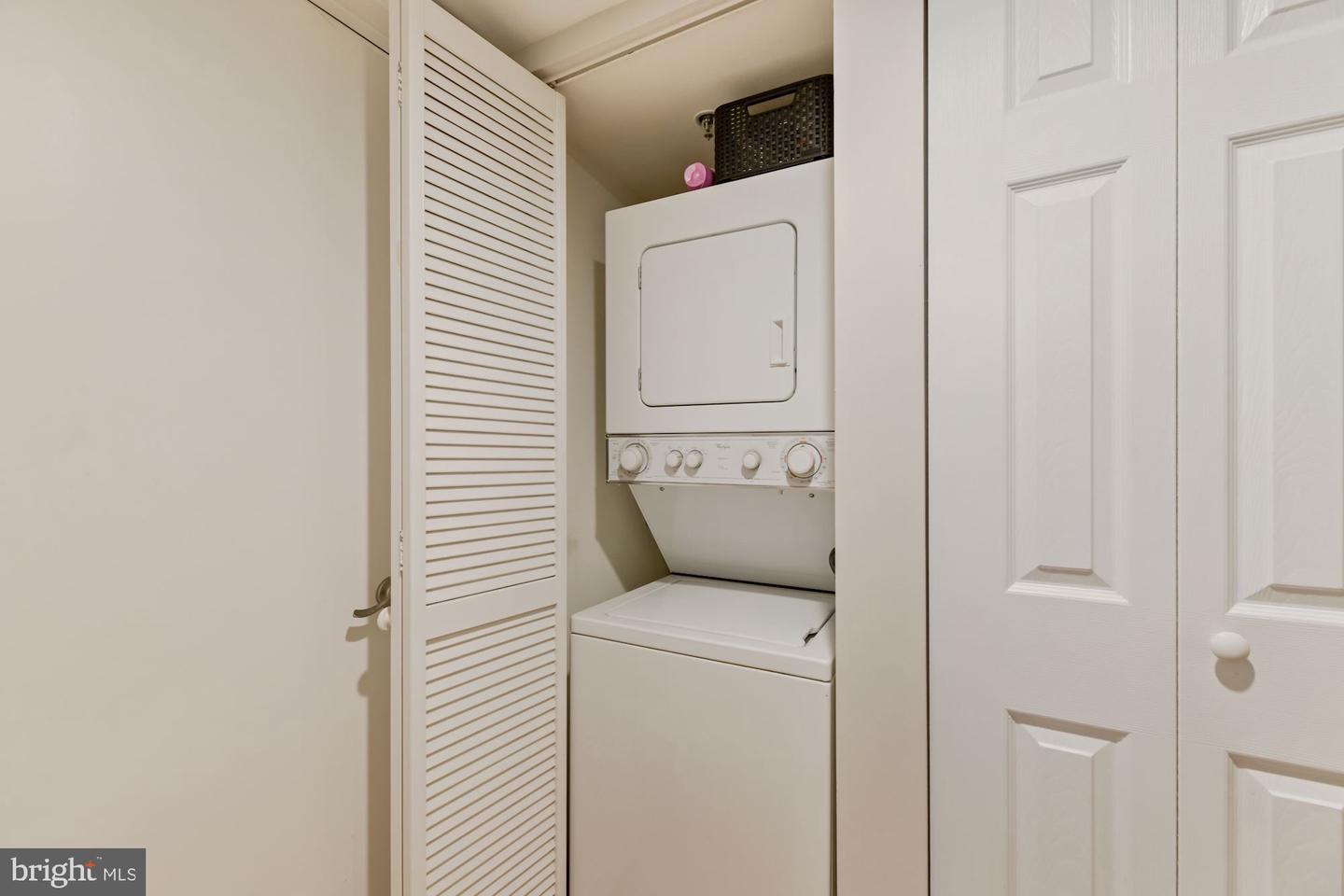 1001 N Randolph STREET Unit: 810