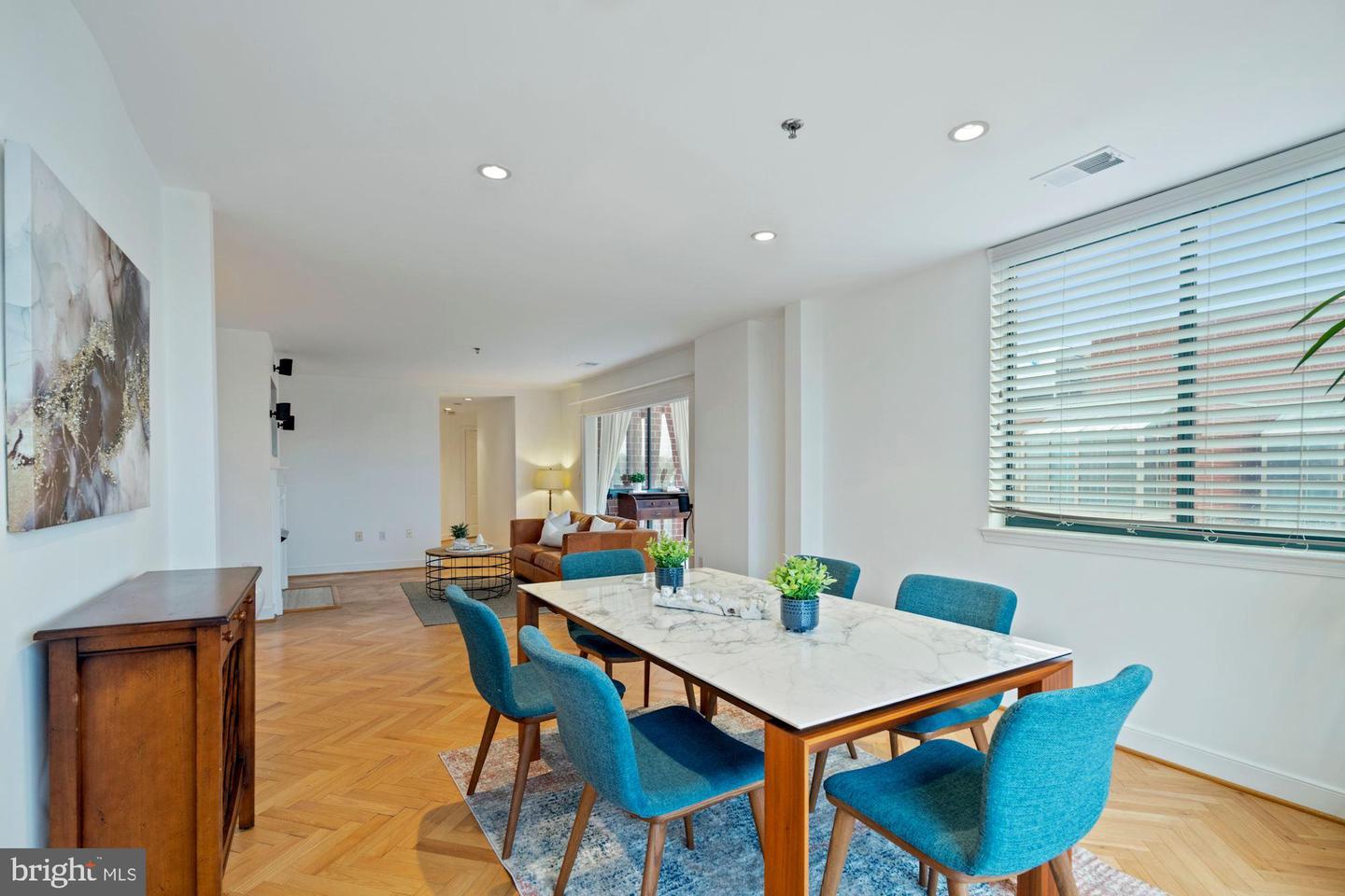 1050 N Taylor STREET Unit: 1-709