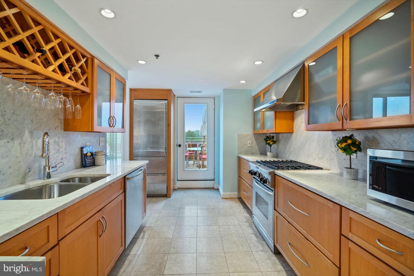1050 N Taylor STREET Unit: 1-709