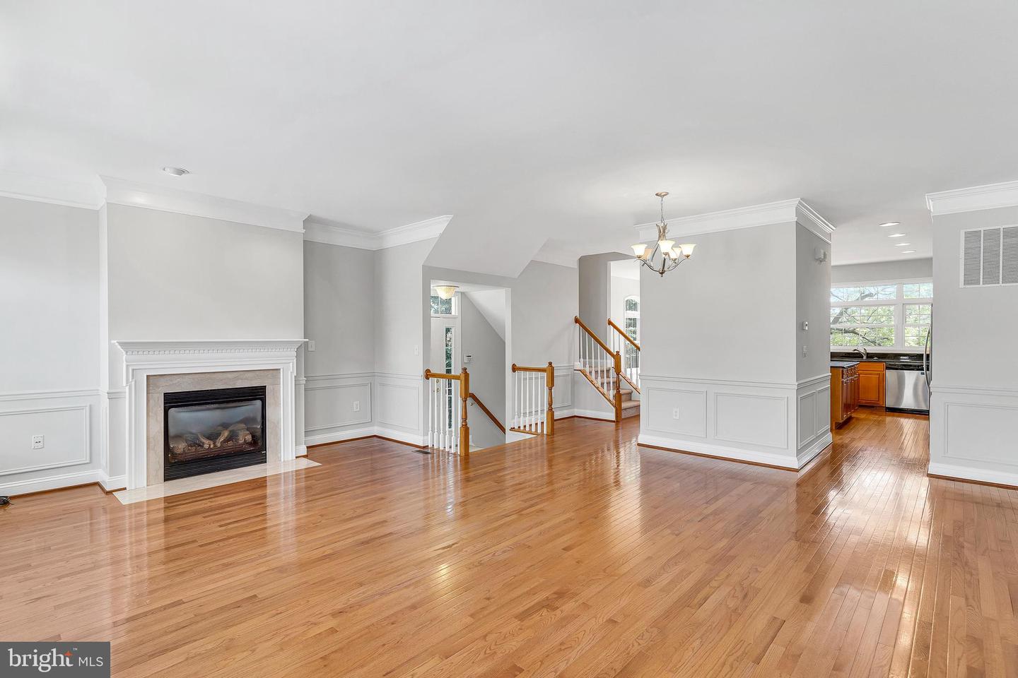 3447 25th COURT S