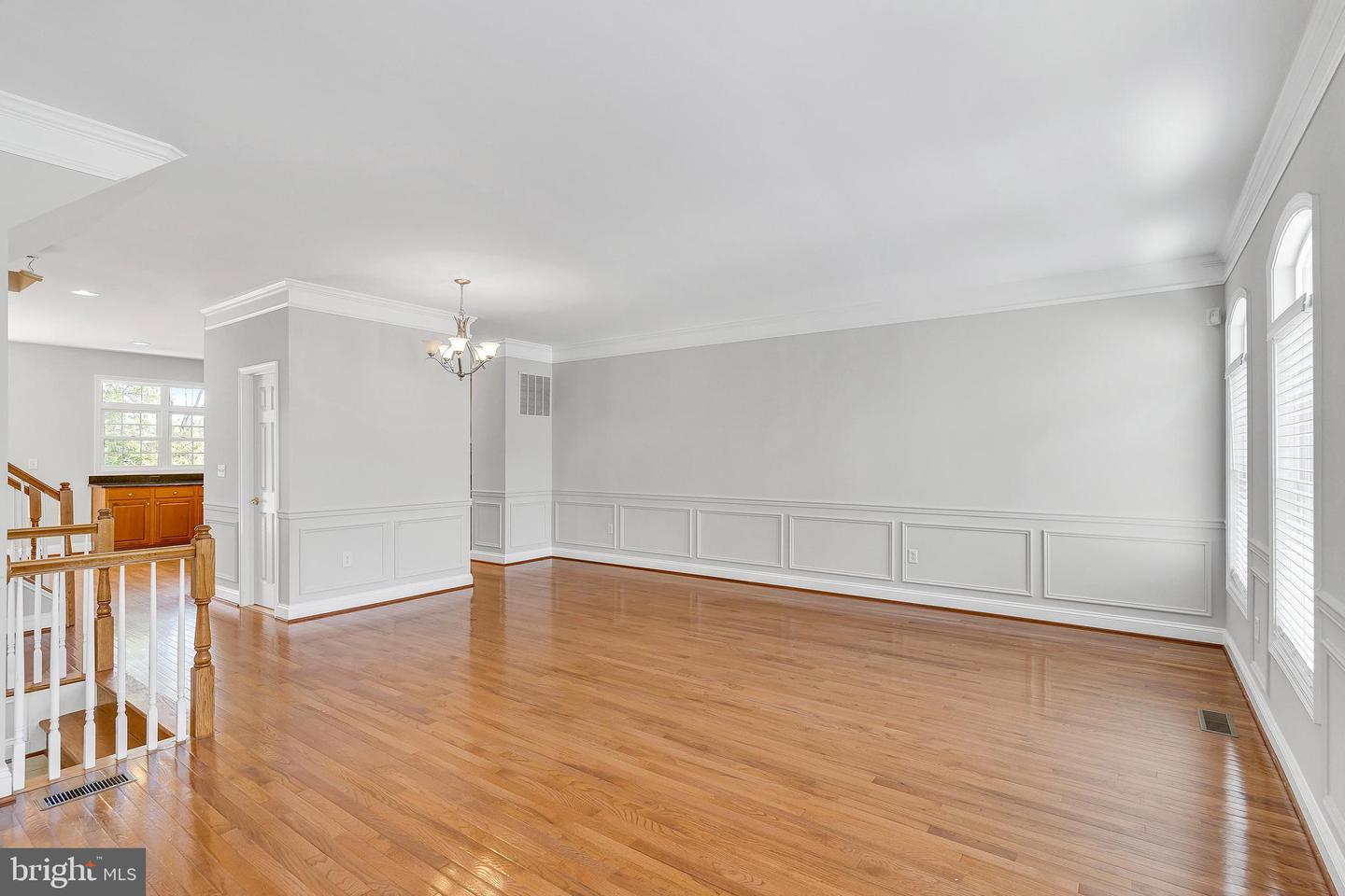 3447 25th COURT S