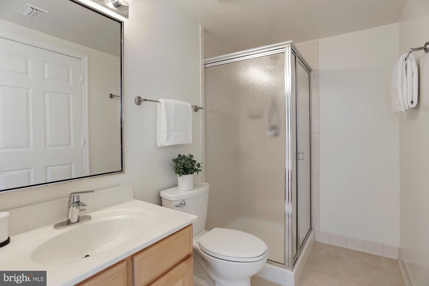 3830 9th STREET N Unit: 808W