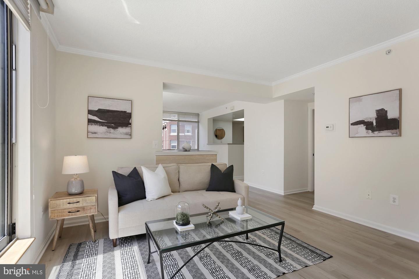 3830 9th STREET N Unit: 808W