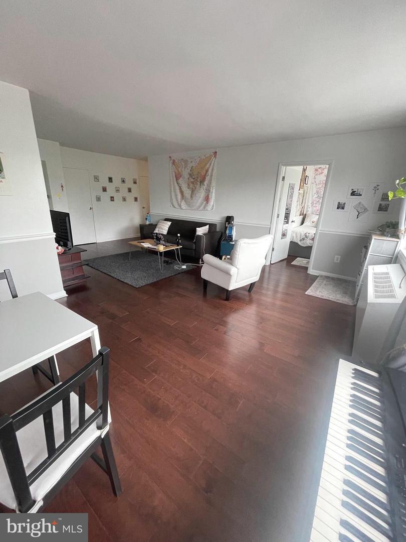 3701 5th STREET S Unit: 404