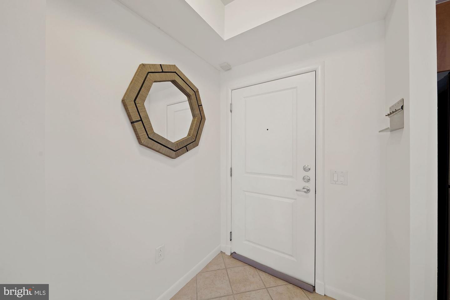 1021 N Garfield STREET Unit: 629