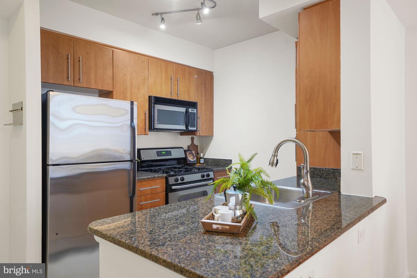 1021 N Garfield STREET Unit: 629