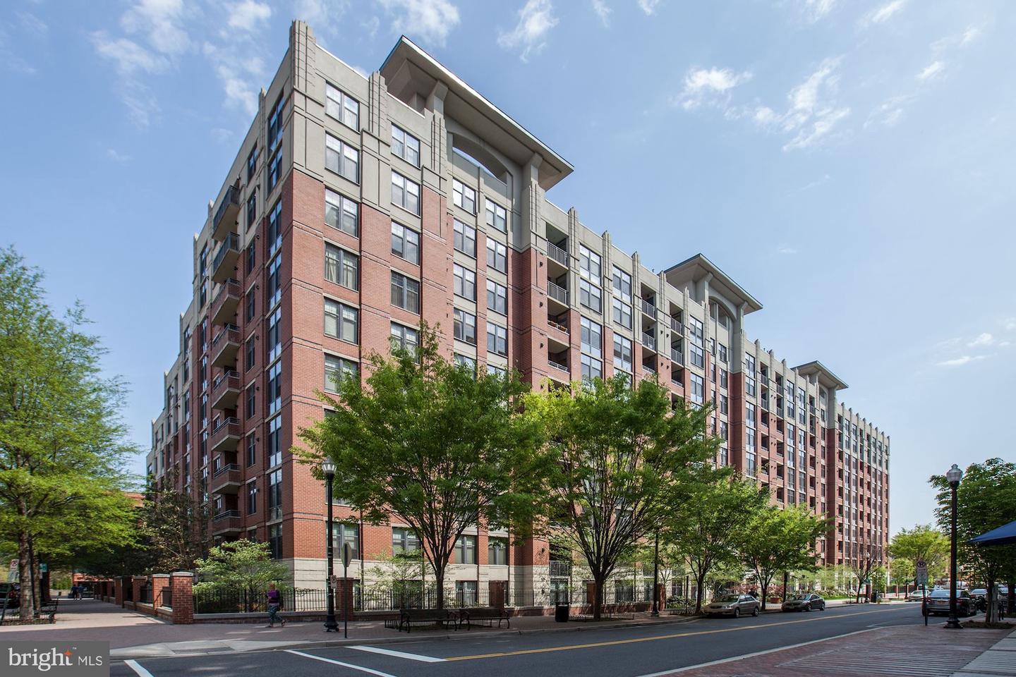 1021 N Garfield STREET Unit: 629