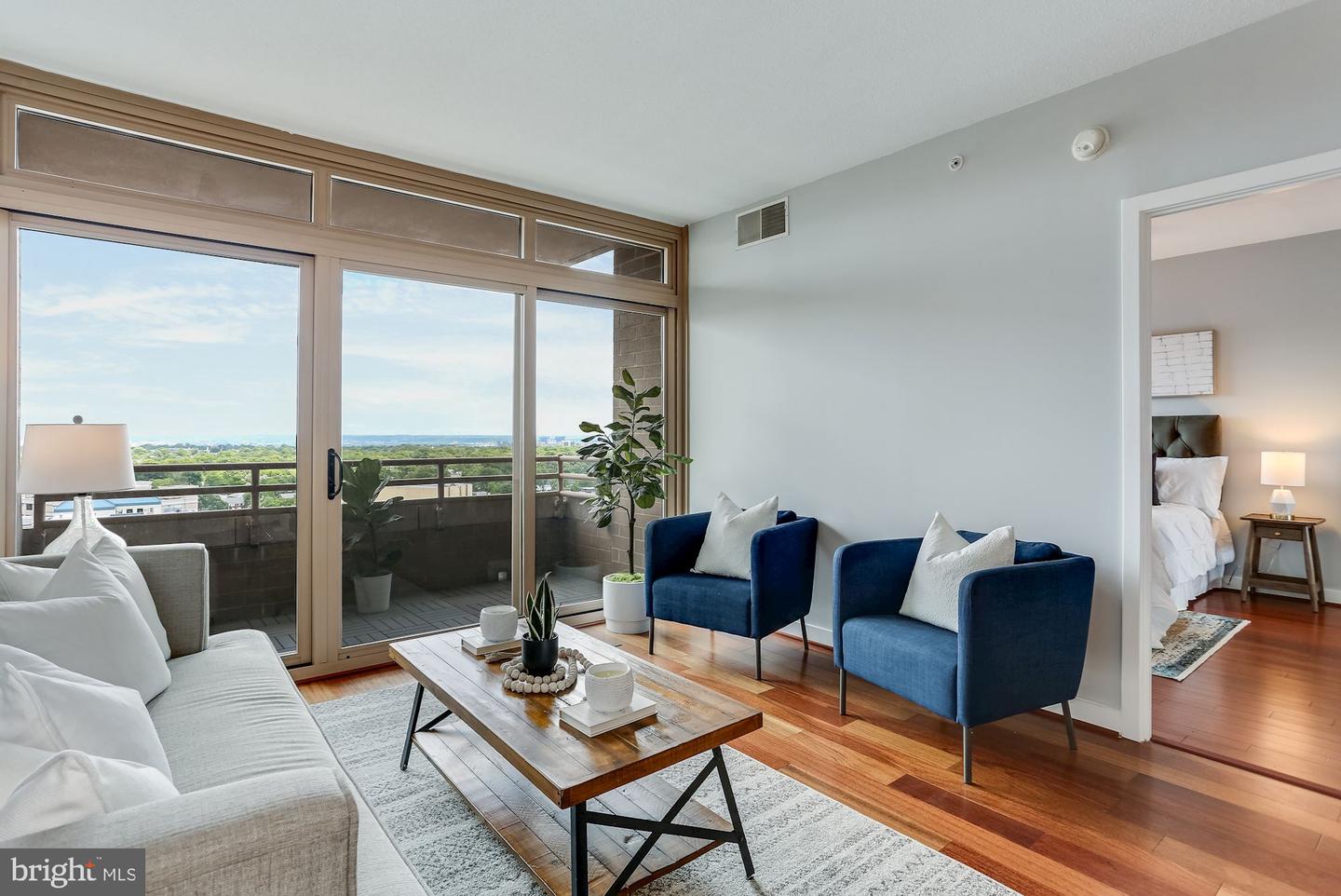 888 N Quincy STREET Unit: 1708