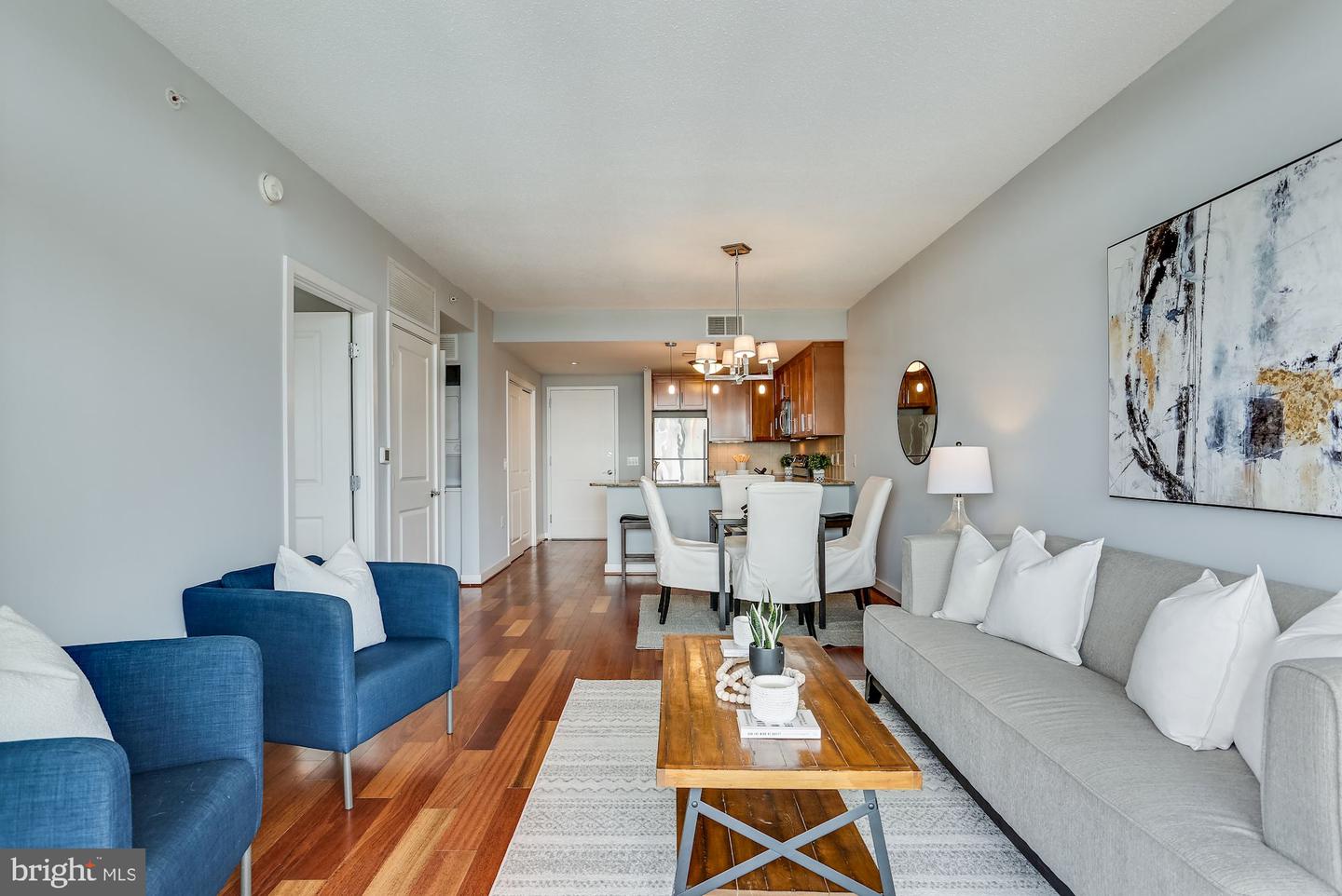 888 N Quincy STREET Unit: 1708
