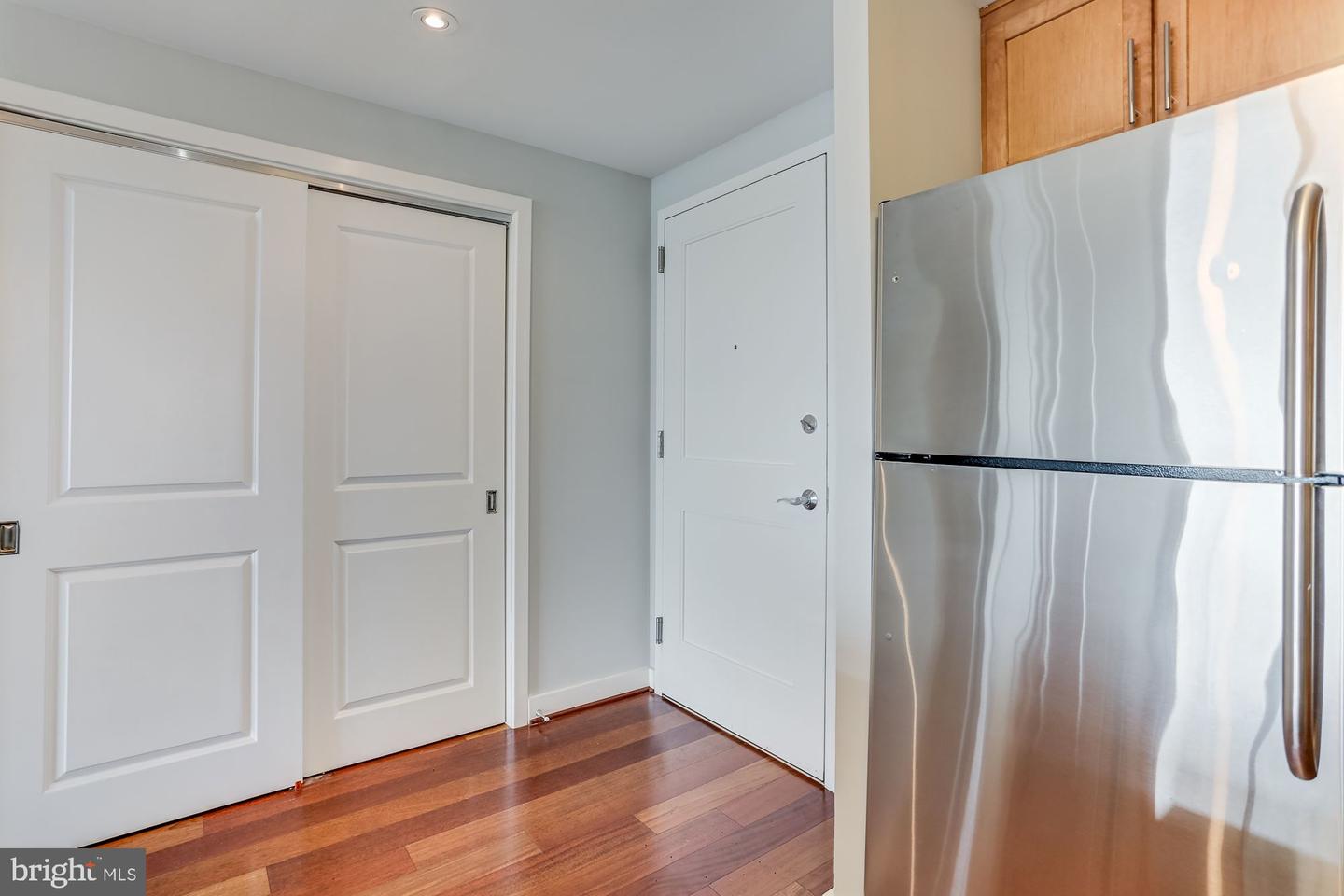 888 N Quincy STREET Unit: 1708