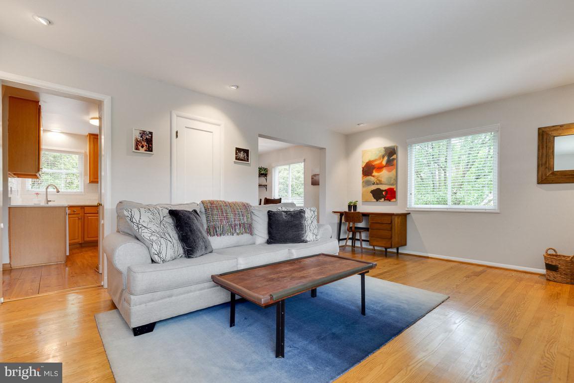 2809 13th ROAD S