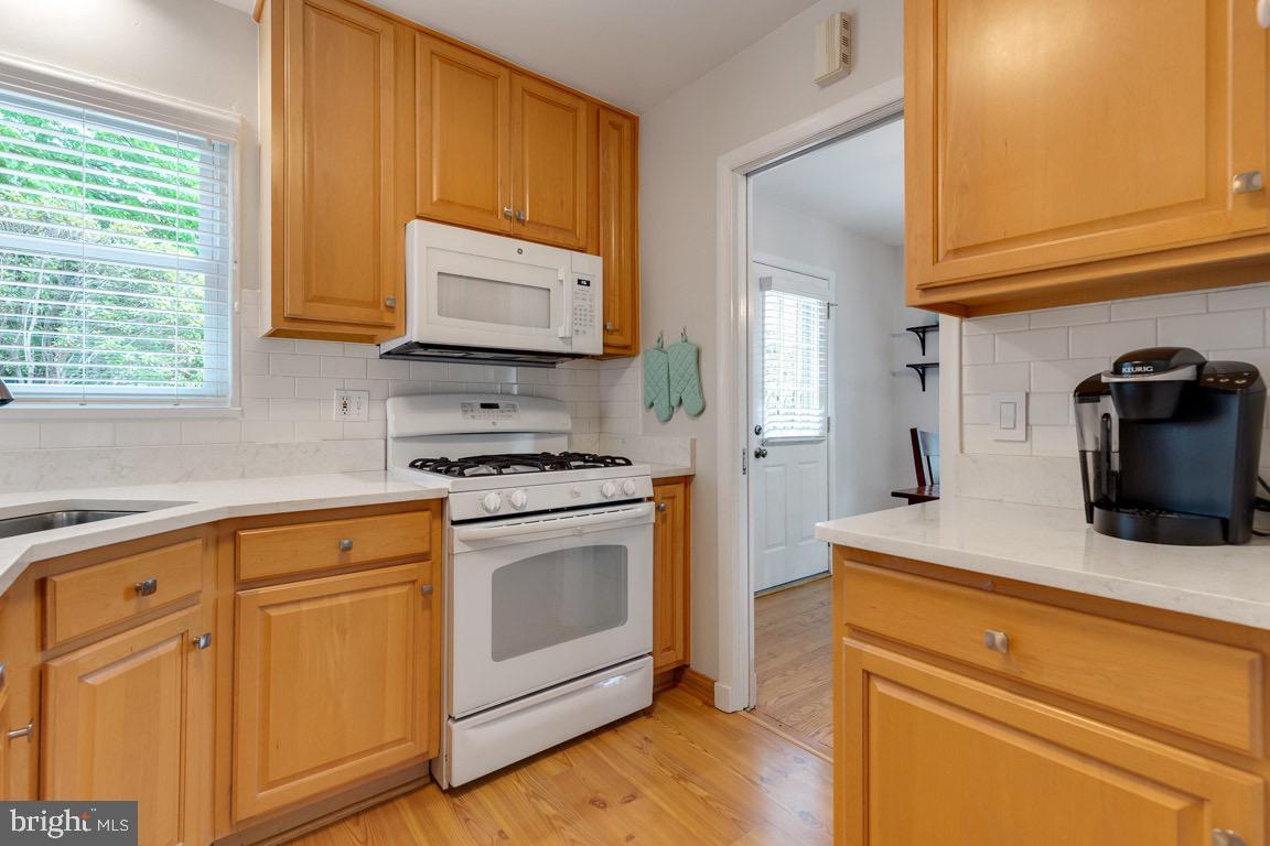 2809 13th ROAD S