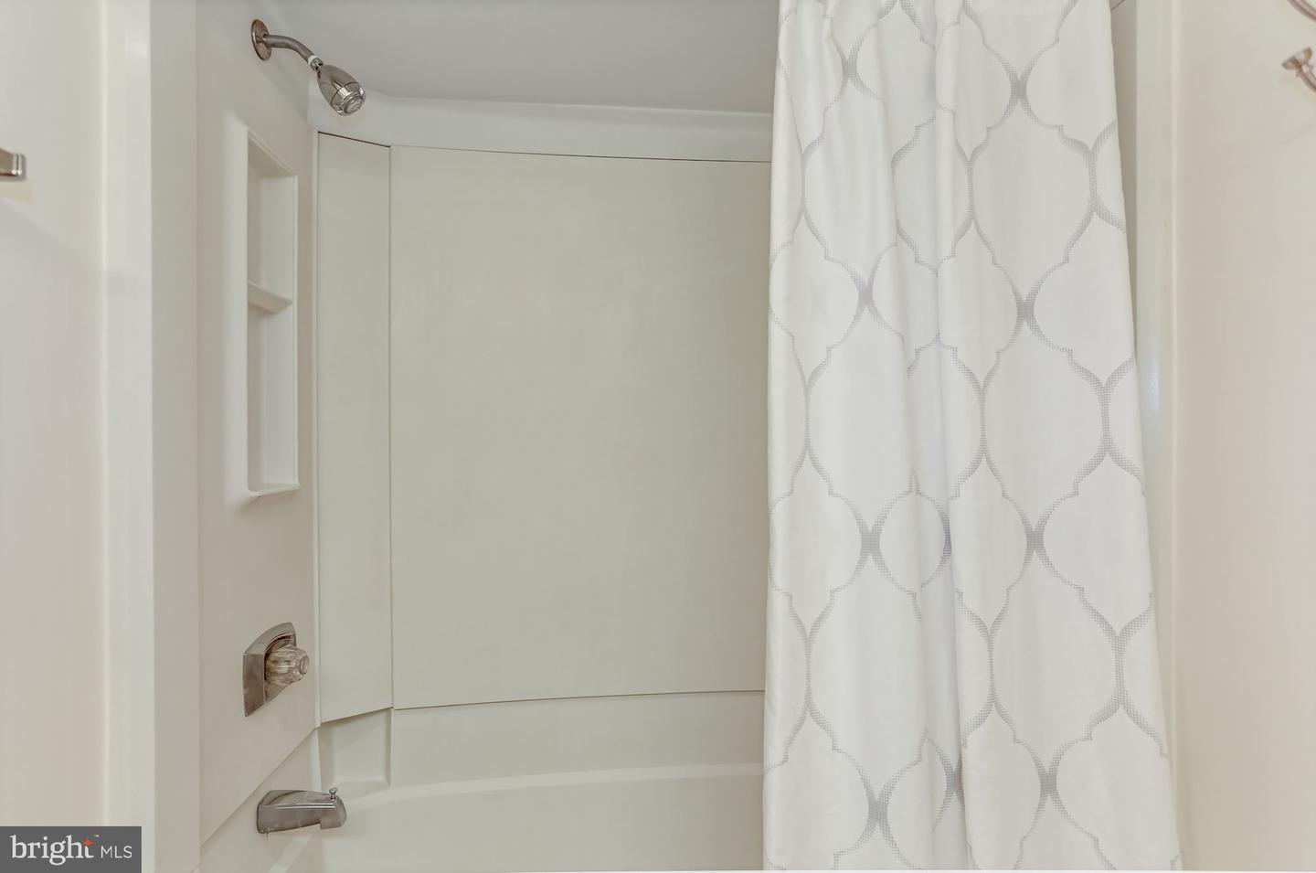 1600 N Oak STREET Unit: 431