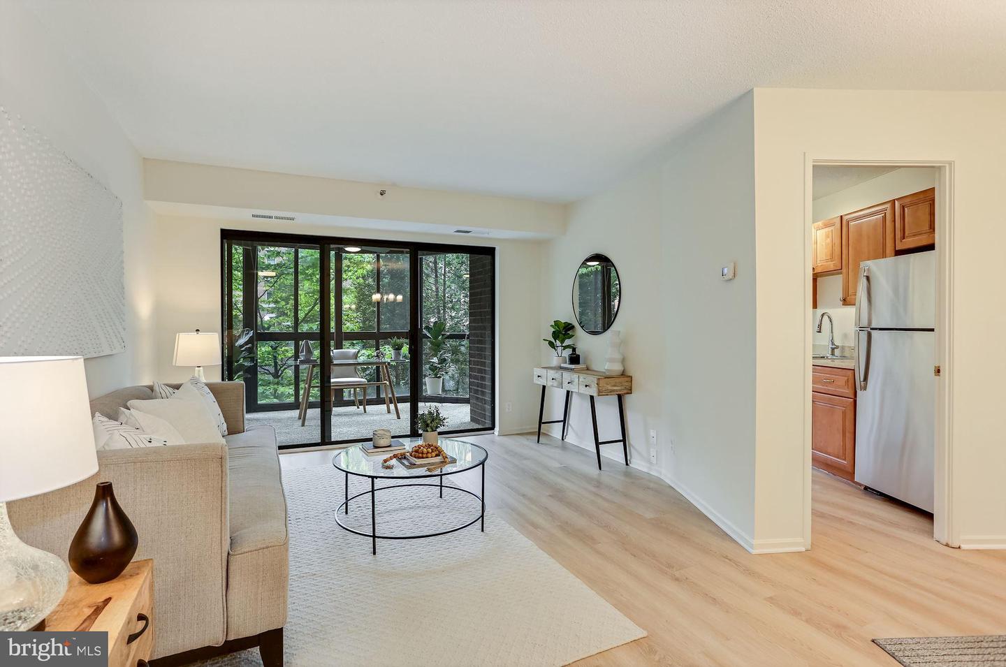 1600 N Oak STREET Unit: 431