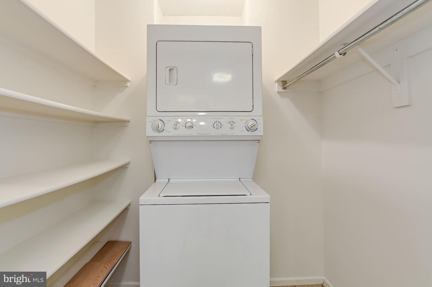 1600 N Oak STREET Unit: 431