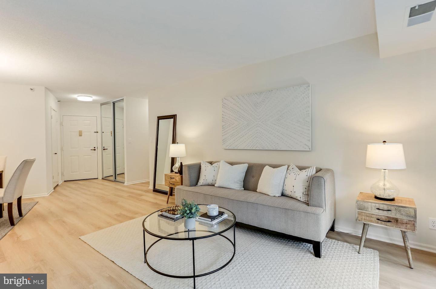 1600 N Oak STREET Unit: 431