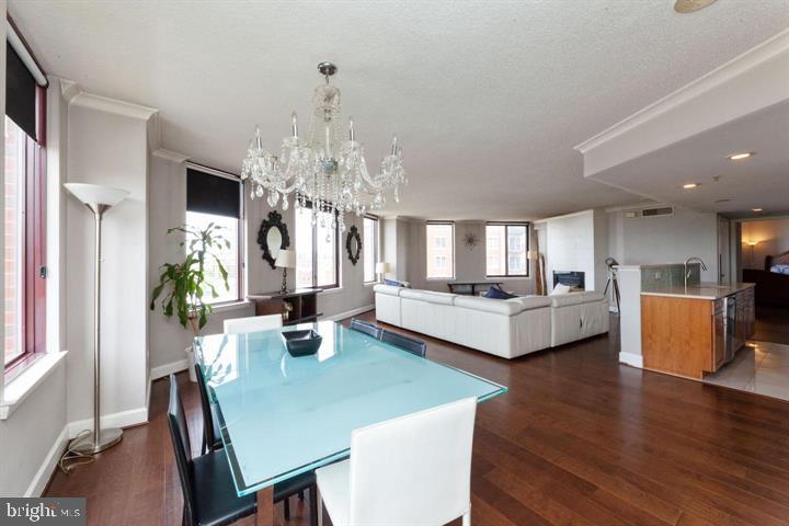 1220 N Fillmore STREET Unit: 604A