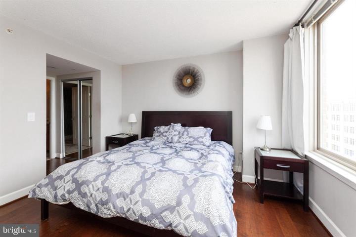 1220 N Fillmore STREET Unit: 604A