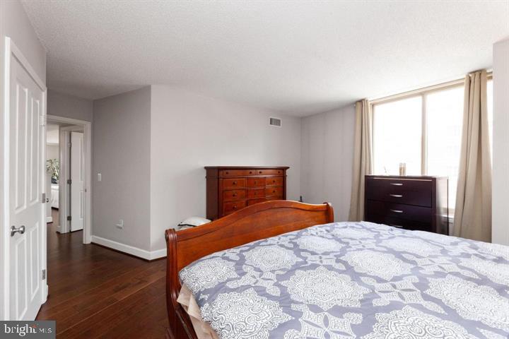 1220 N Fillmore STREET Unit: 604A