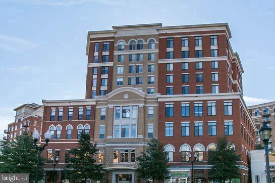 1220 N Fillmore STREET Unit: 604A