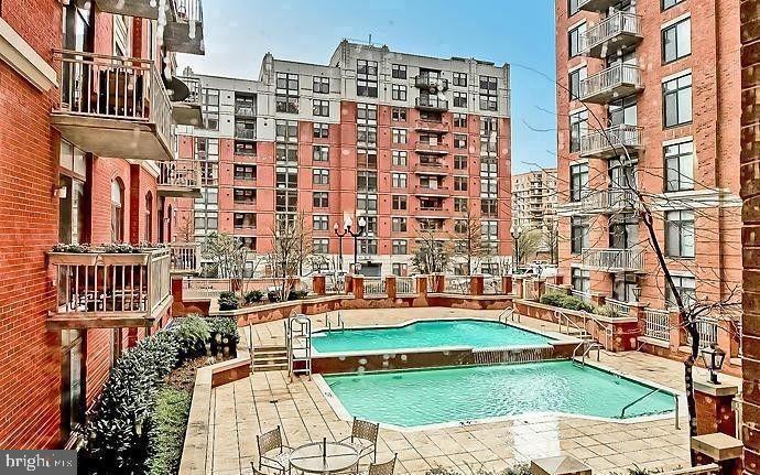 1220 N Fillmore STREET Unit: 604A