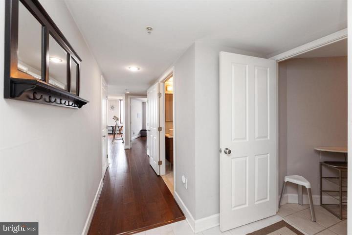 1220 N Fillmore STREET Unit: 604A