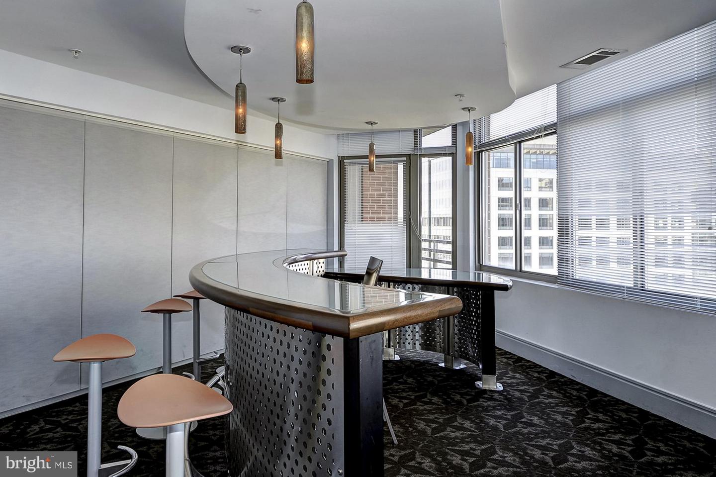 3600 Glebe ROAD Unit: 512W