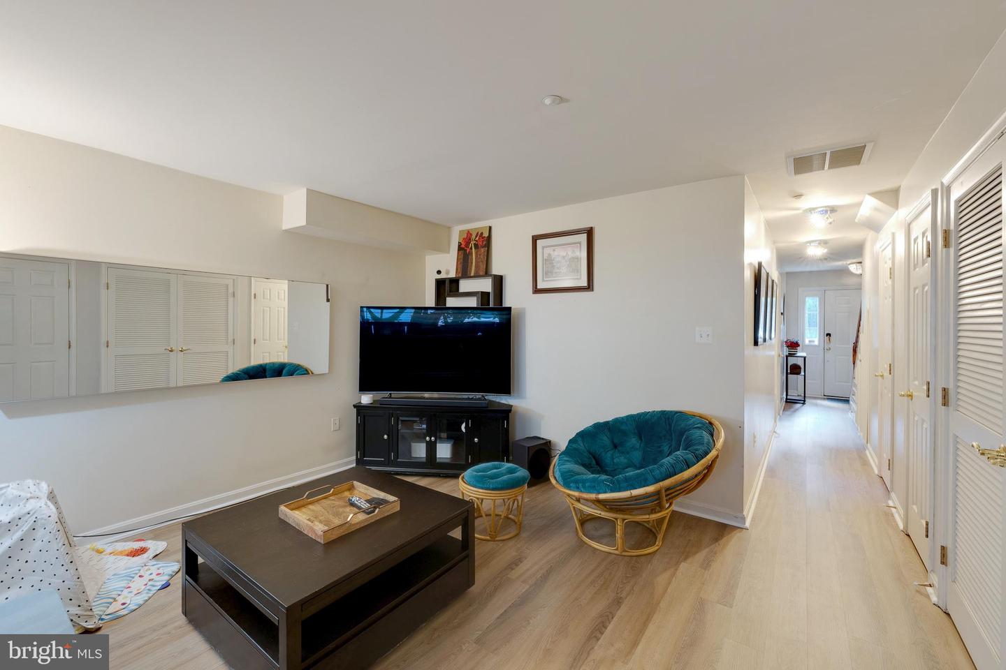 1455 N Scott