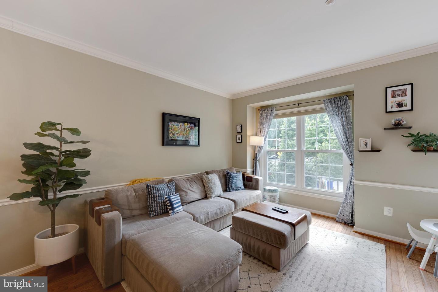 1455 N Scott