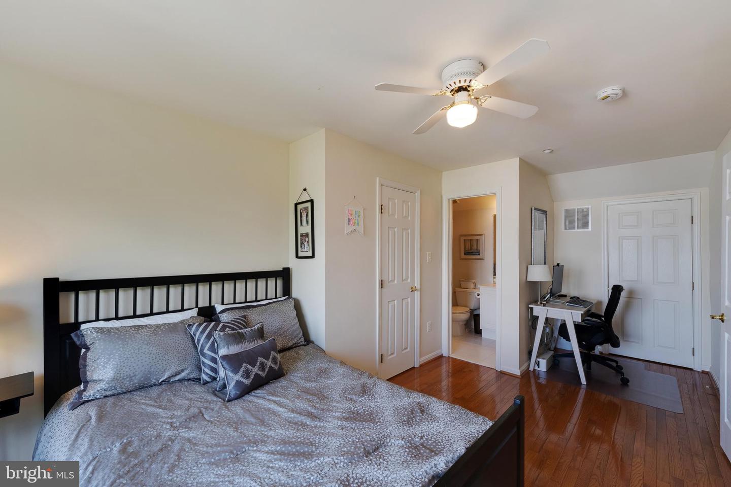 1455 N Scott
