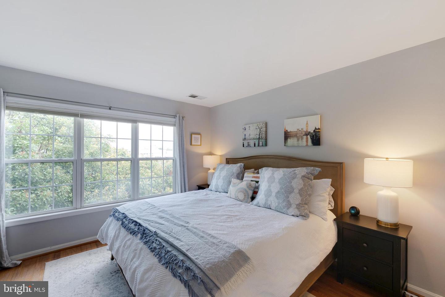 1455 N Scott