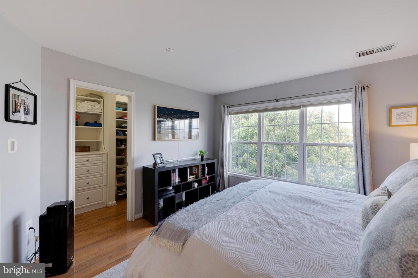 1455 N Scott