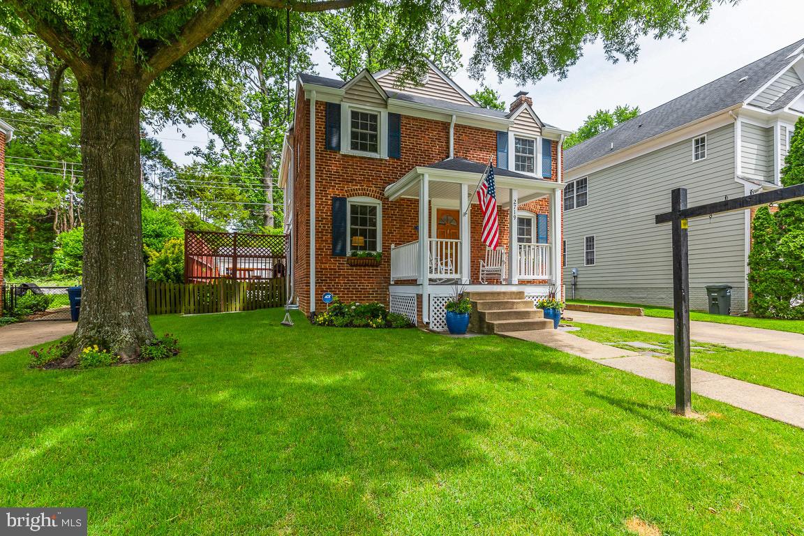 2719 N George Mason DRIVE