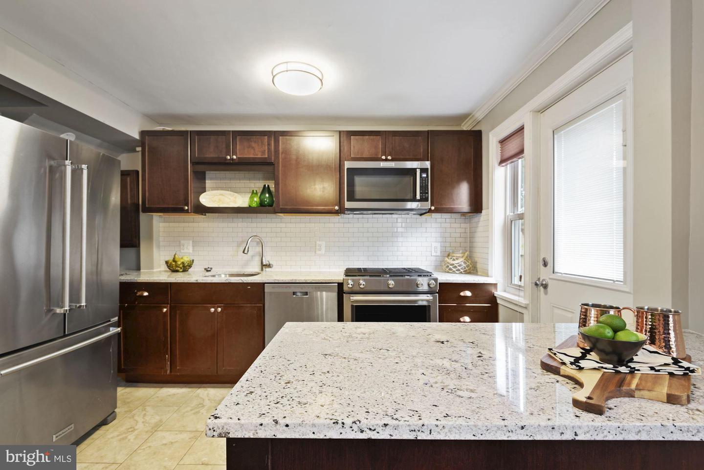 2903 16th ROAD S Unit: 2903