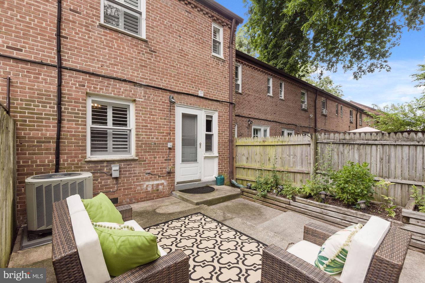 2903 16th ROAD S Unit: 2903