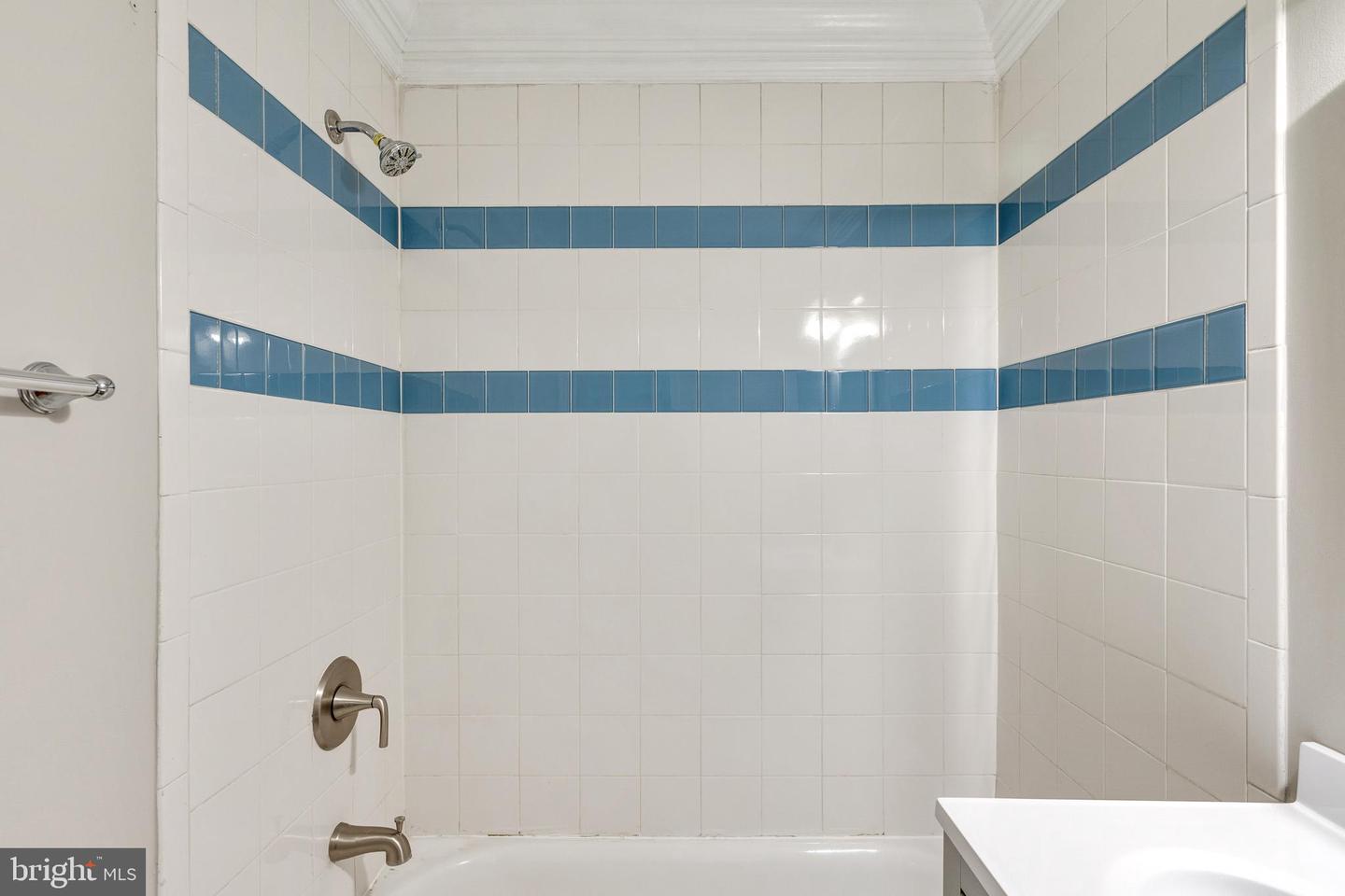 750 S Dickerson STREET Unit: 405
