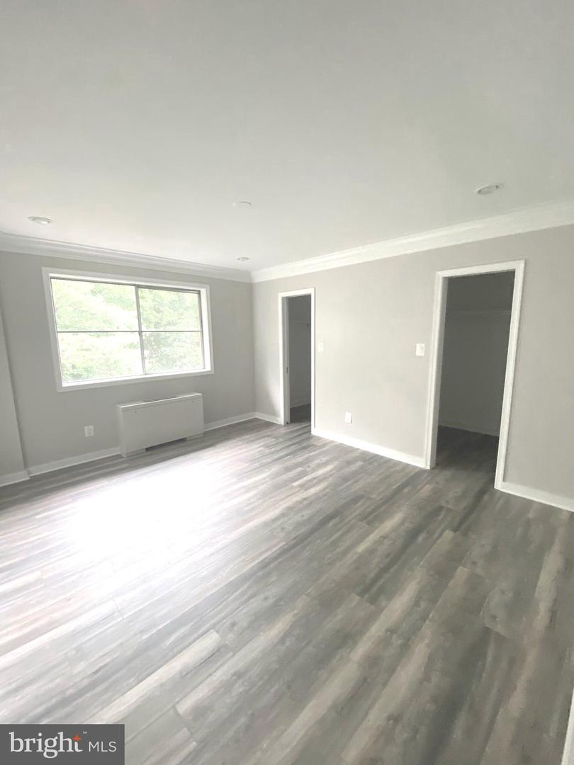 750 S Dickerson STREET Unit: 405