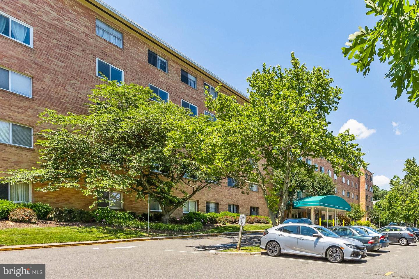 750 S Dickerson STREET Unit: 405
