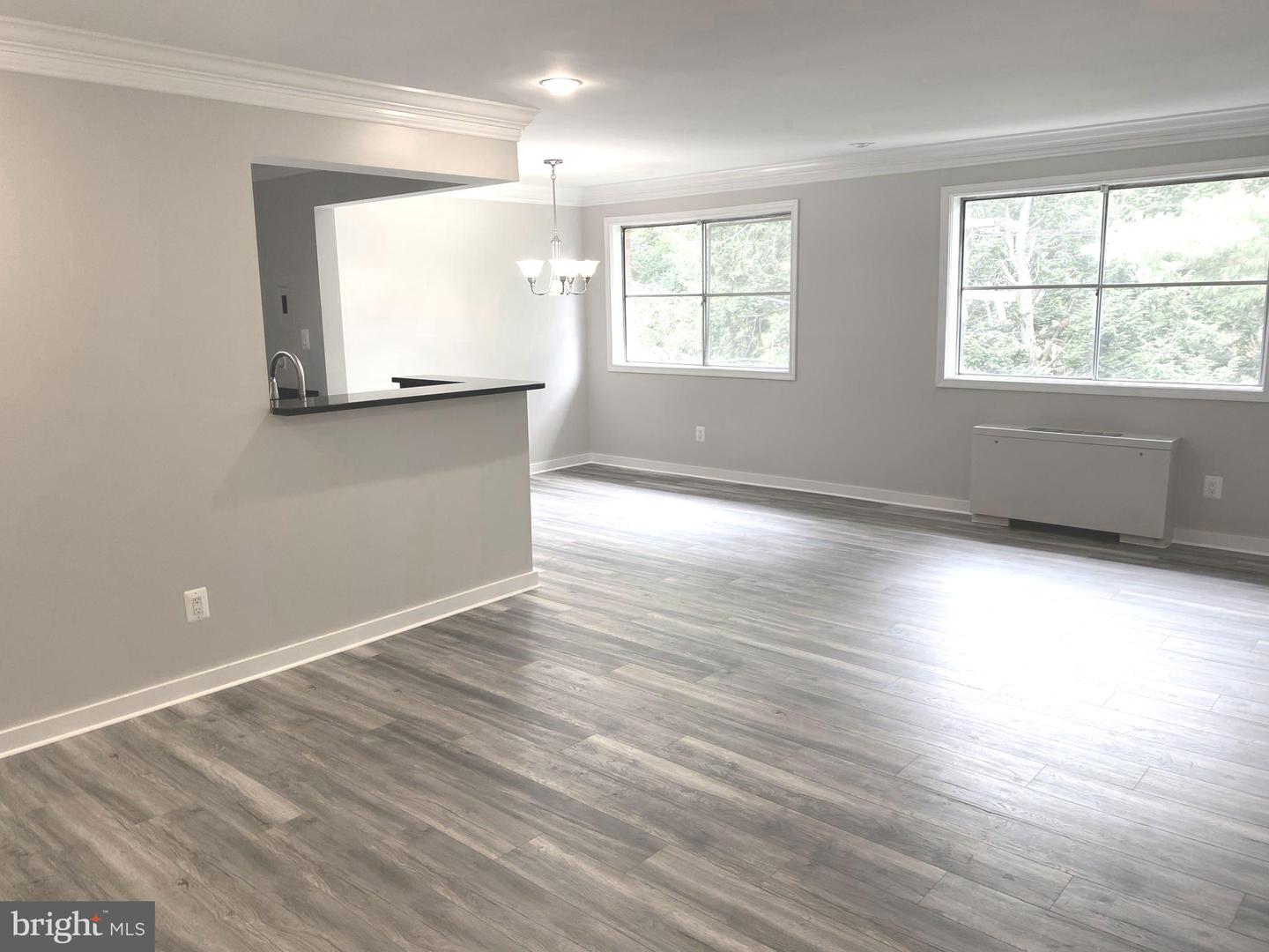 750 S Dickerson STREET Unit: 405